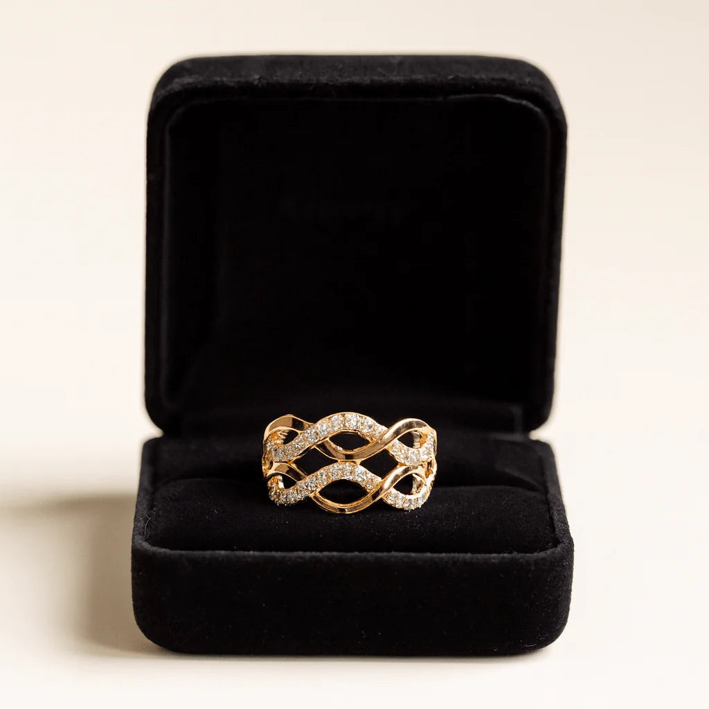 Infinity Ring - Symbol of Eternal Love & Friendship